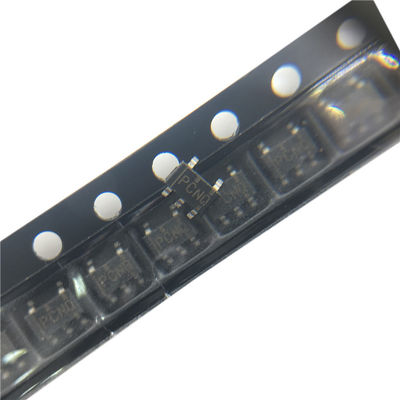 Manajemen Daya Chip Otomotif Regulator LDO putus sekolah rendah linier TPS76933QDBVRQ1 Analog Isolator