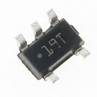 LMV7219M5X/NOPB IC 2.7V-5V RR SOT23-5 Sirkuit terpadu IC Comparator linier